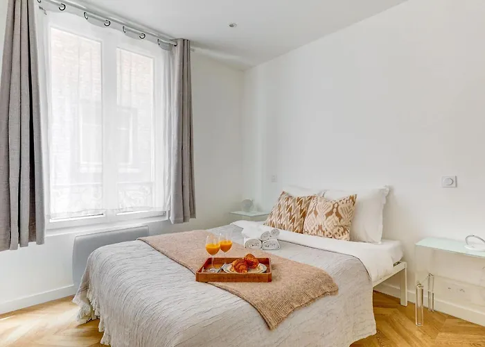 Bnbnova - 1br - Eiffel Tower & Champ De Mars Appartement